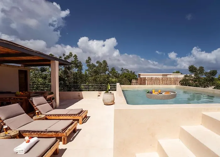 Ahal Holistika 9br Jungle Sanctuary With Private Rooftop & Plunge Pools Holiday home *
