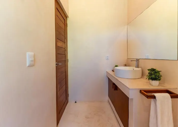Ahal Holistika 9br Jungle Sanctuary With Private Rooftop & Plunge Pools Holiday home *