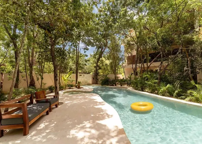 Ahal Holistika 9br Jungle Sanctuary With Private Rooftop & Plunge Pools