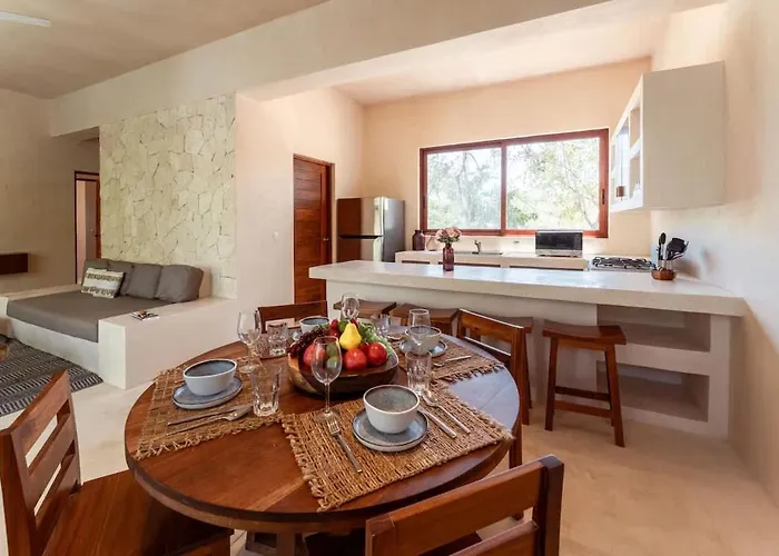 Ahal Holistika 9br Jungle Sanctuary With Private Rooftop & Plunge Pools Holiday home *