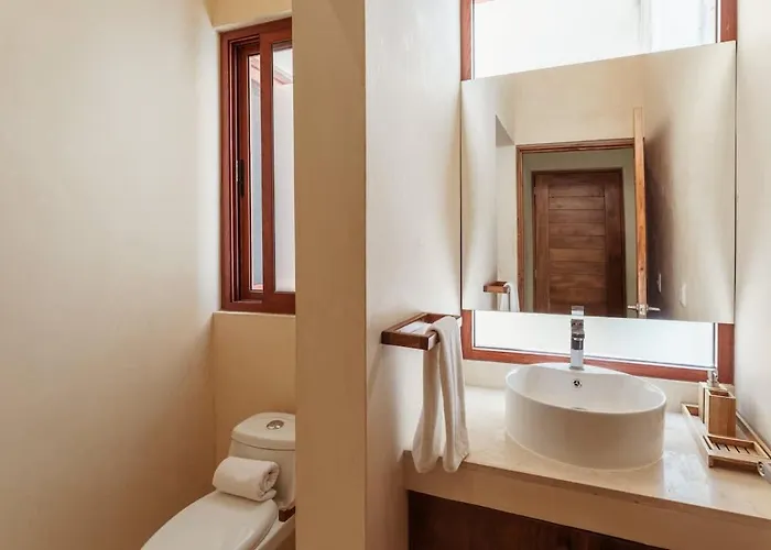 Ahal Holistika 9br Jungle Sanctuary With Private Rooftop & Plunge Pools Holiday home